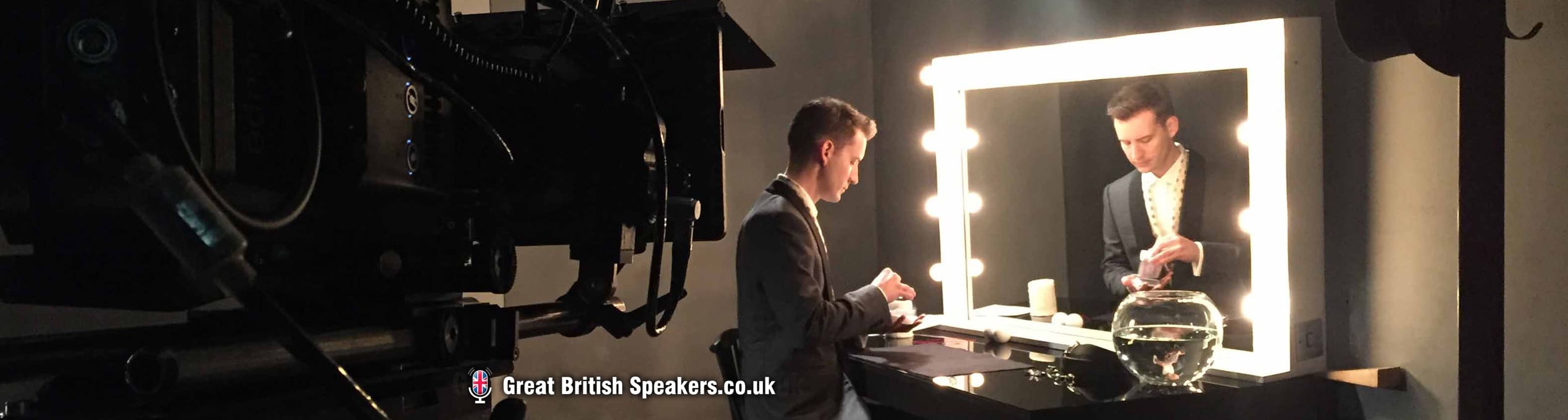 MANAGE CORONOVIROUS UNCERTAINTY AND CHANGE WITH CREATIVITY with Christopher Howell speaker coach at Great British Speakers