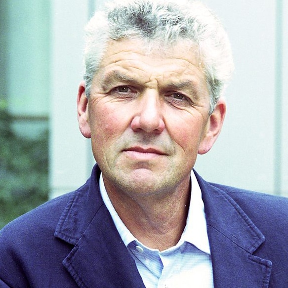 Paul-Heiney-ITV-Countrywise-presenter-speaker-organic-farmer-sailor-writer-at-Great-British-Speakers