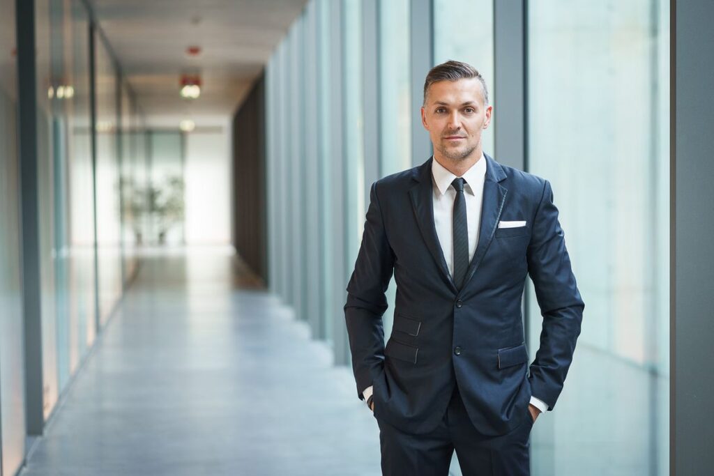 Pietro Polidori multi lingual presenter english french italian host at Great British Presenters