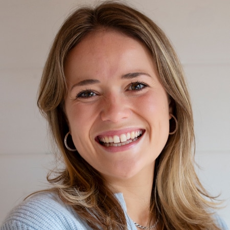 Hannah Walker hire presenter speaker book at agent Great British Speakers
