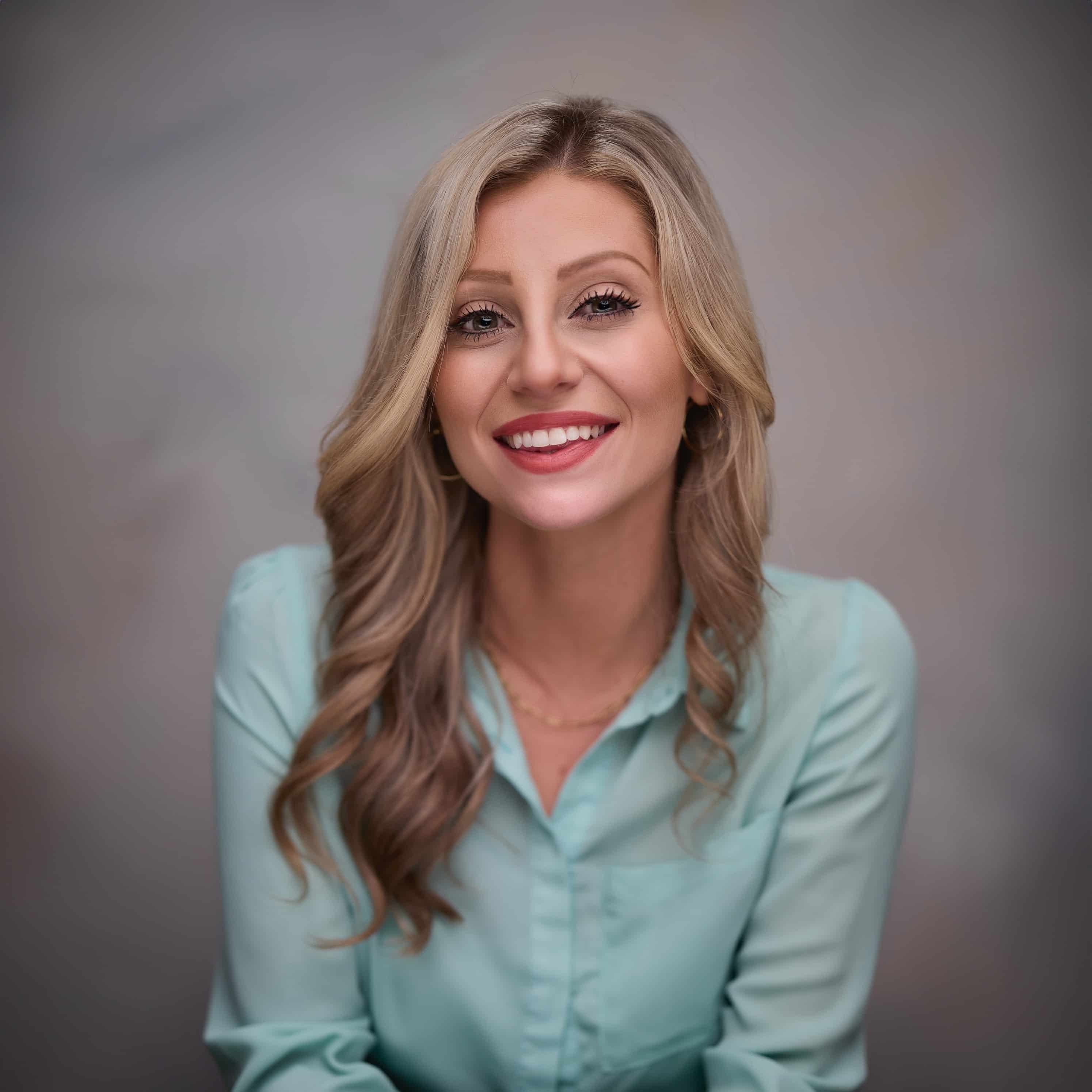 Poppy - Lifestyle Presenter GBP Great British Presenters